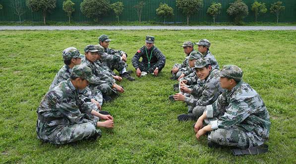 老师与学生分享故