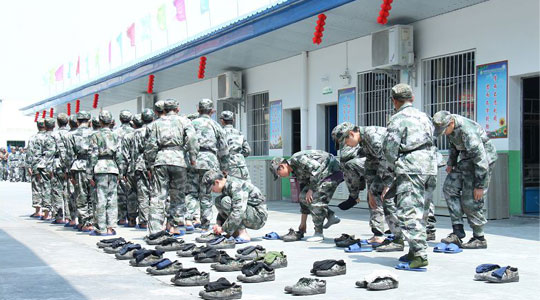 孩子叛逆怎么办，父母应该怎么教导？