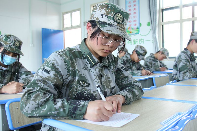 叛逆孩子学校提升孩子道德水平