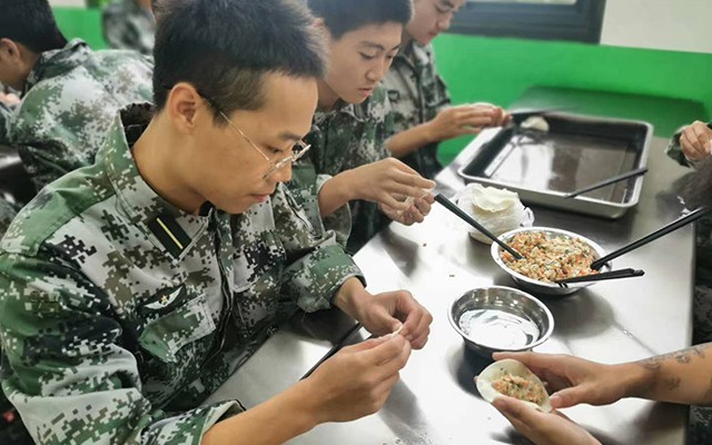 叛逆小孩全封闭学校哪里好(叛逆小孩全封闭学校)(图2)