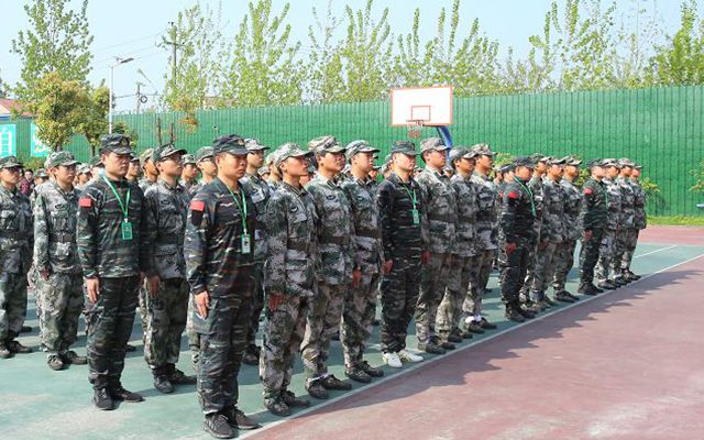 叛逆孩子全封闭学校怎么教育叛逆孩子(把叛逆的孩子送到全封闭学校是否可取)(图2)