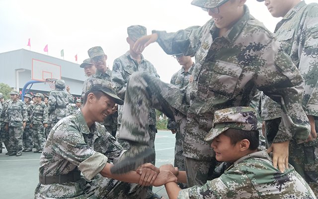 问题少年全封闭学校学费多少(问题少年全封闭学校)(图2)