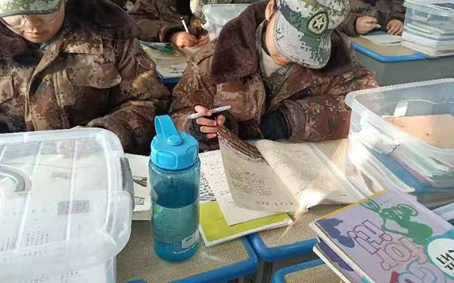 叛逆青少年封闭学校 怎么样(青少年叛逆封闭学校)(图2)